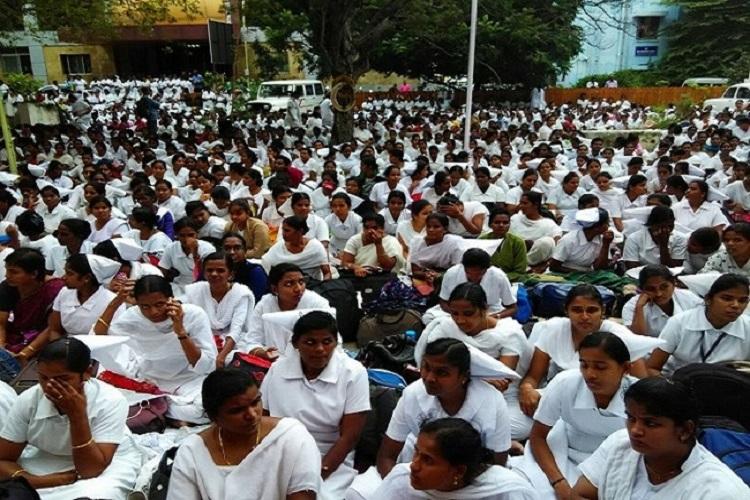 சீறிய உயர்நீதிமன்றம்: சிதறிய செவிலியர் போராட்டம்!