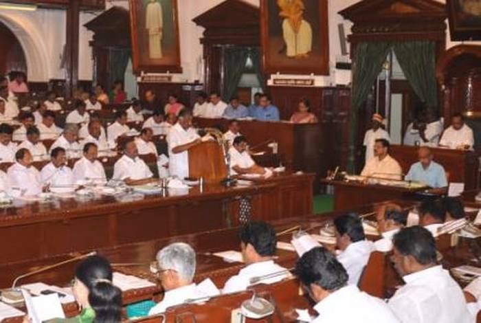பள்ளிக்கு செல்லாத குழந்தைகளின் எண்ணிக்கை 33,519 ஆக குறைந்தது: பட்ஜெட் உரையில் ஓபிஎஸ் …