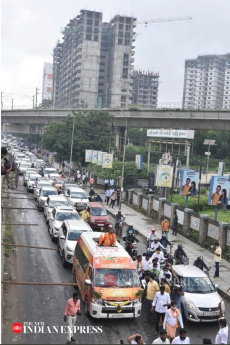 பாஜகவின் வேல் யாத்திரைக்கு தடையை மீறி அனுமதி வழங்கியது காவல்துறை..