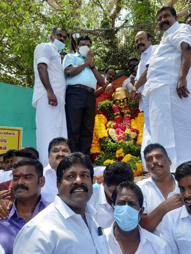 காரைக்குடியில் அண்ணாவின் 113-வது பிறந்தநாள் : திருமாவளவன், அமைச்சர் கே.ஆர். பெரியகருப்பன் மரியாதை…