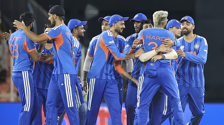 டி20 உலகக் கோப்பை கிரிக்கெட்: 3-வது முறையாக இந்திய அணி சாம்பியன்..