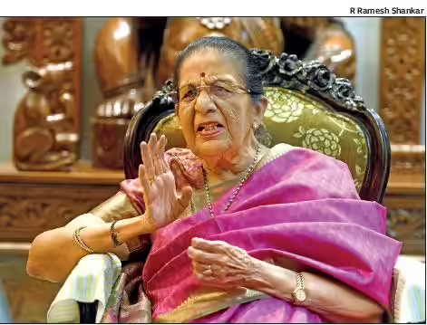 செட்டிநாட்டு அரசர் குடும்பத்தைச் சேர்ந்த குமார ராணி முனைவர் மீனா முத்தையா மறைவு…