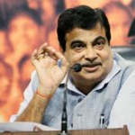 சாலை விபத்தில் சிக்கியவர்களை மருத்துவமனையில் அனுமதிப்பவர்களுக்கு ரூ.25,000 ஊக்கத்தொகை: ஒன்றிய அமைச்சர் அறிவிப்பு