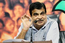 சாலை விபத்தில் சிக்கியவர்களை மருத்துவமனையில் அனுமதிப்பவர்களுக்கு ரூ.25,000 ஊக்கத்தொகை: ஒன்றிய அமைச்சர் அறிவிப்பு